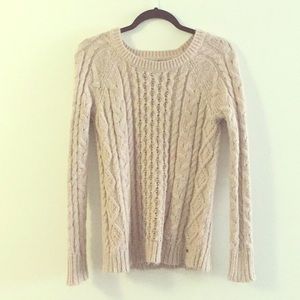 American Eagle Sweater!!